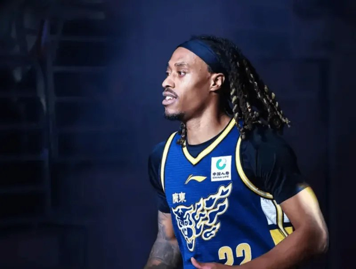 开云在线开户平台-杜锋终于弃用麦考尔!上场就拖节奏影响队友,趁机补强护框大外吧|广东|纯纯|王少杰|朱芳雨|徐杰_新浪体育_新浪新闻